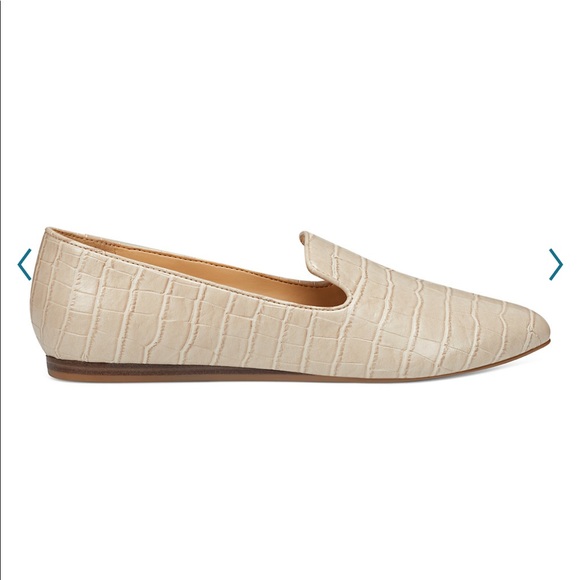 NINE WEST CREAM SLIP ON FAUX SUEDE LEATHER LINING LOAFERS - Picture 6 of 10